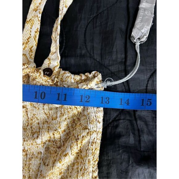 Tart Top Womens Size Medium Beige Snake Print Flowy Smocked Peplum Top NWT - Picture 8 of 11